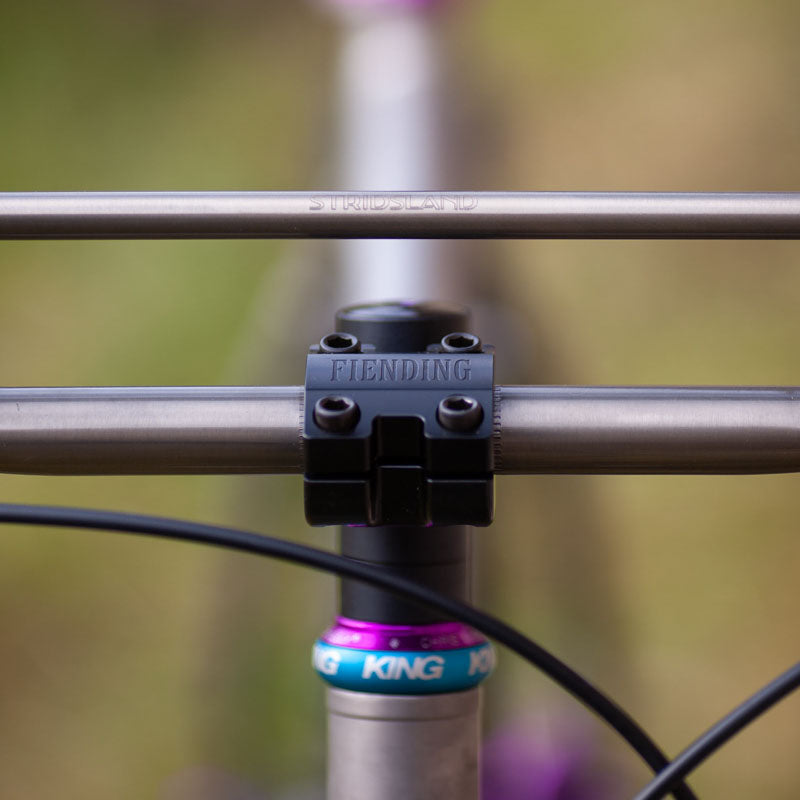 Stridsland Anchor Bar