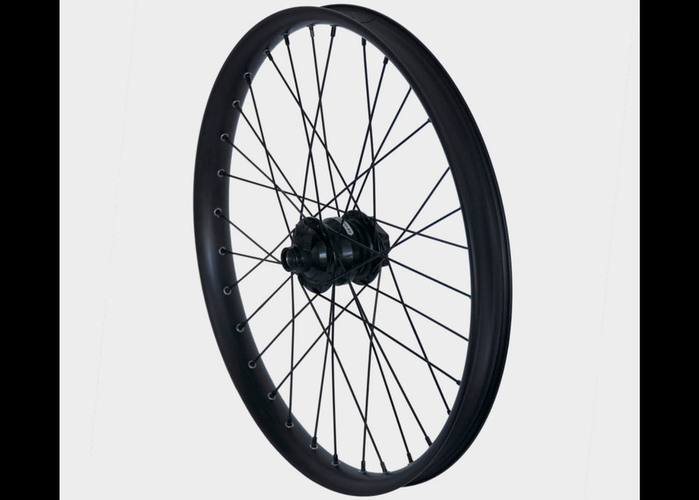 Omnium TA Dynamo front wheel